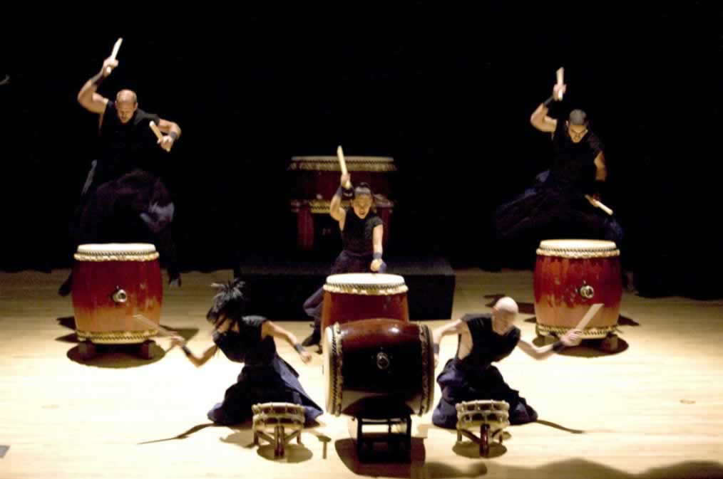 2 - RONIN TAIKO Ronin Taiko Kicks off The Morikami's 2009-2010 season Oct. 8 and 9.