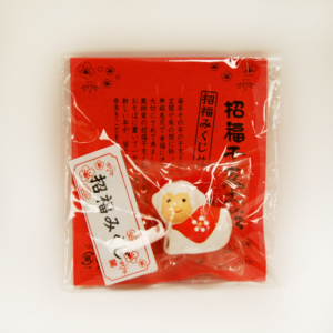 Monkey-figure-with-omikuji